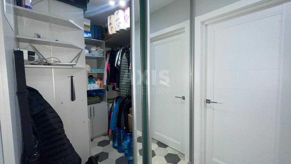 1k apartment vul. Krushel'nyc'koi' Solomii' 133