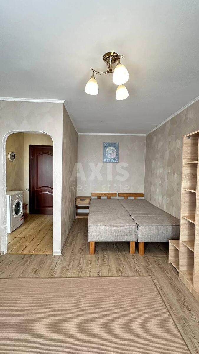 1k apartment vul. Vyshgorods'ka 105