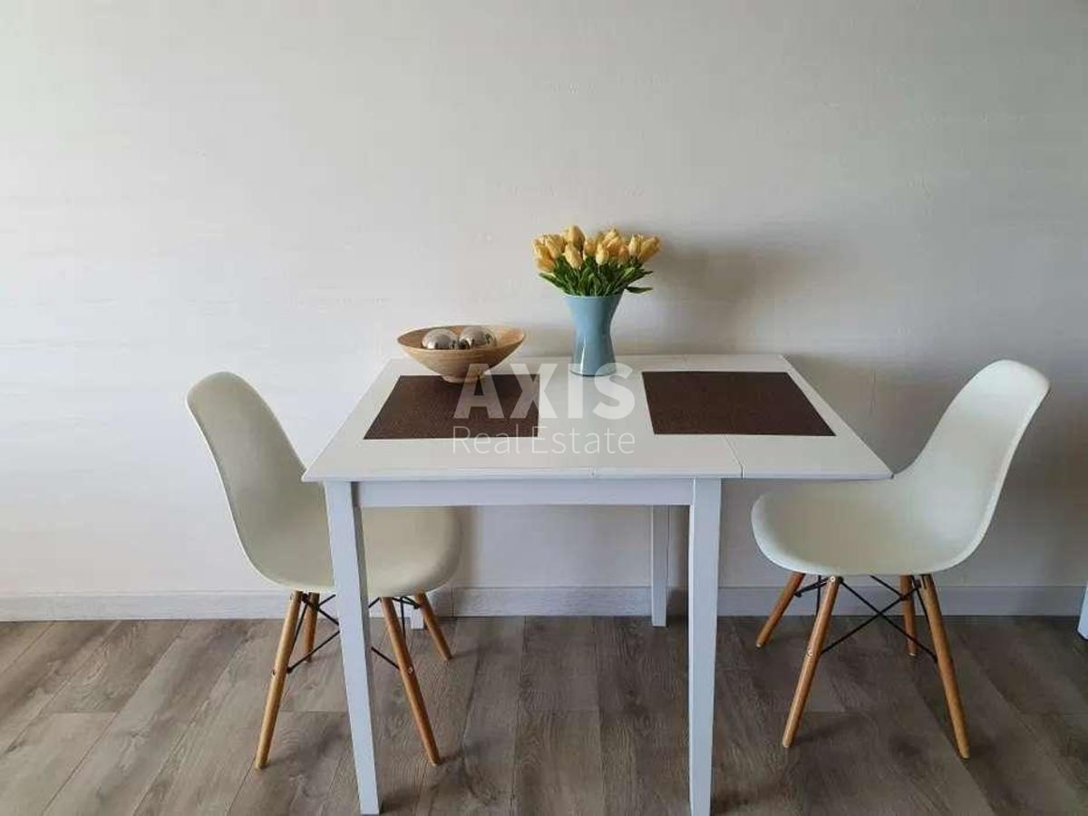 1k apartment vul. Bilorus'ka 36А0