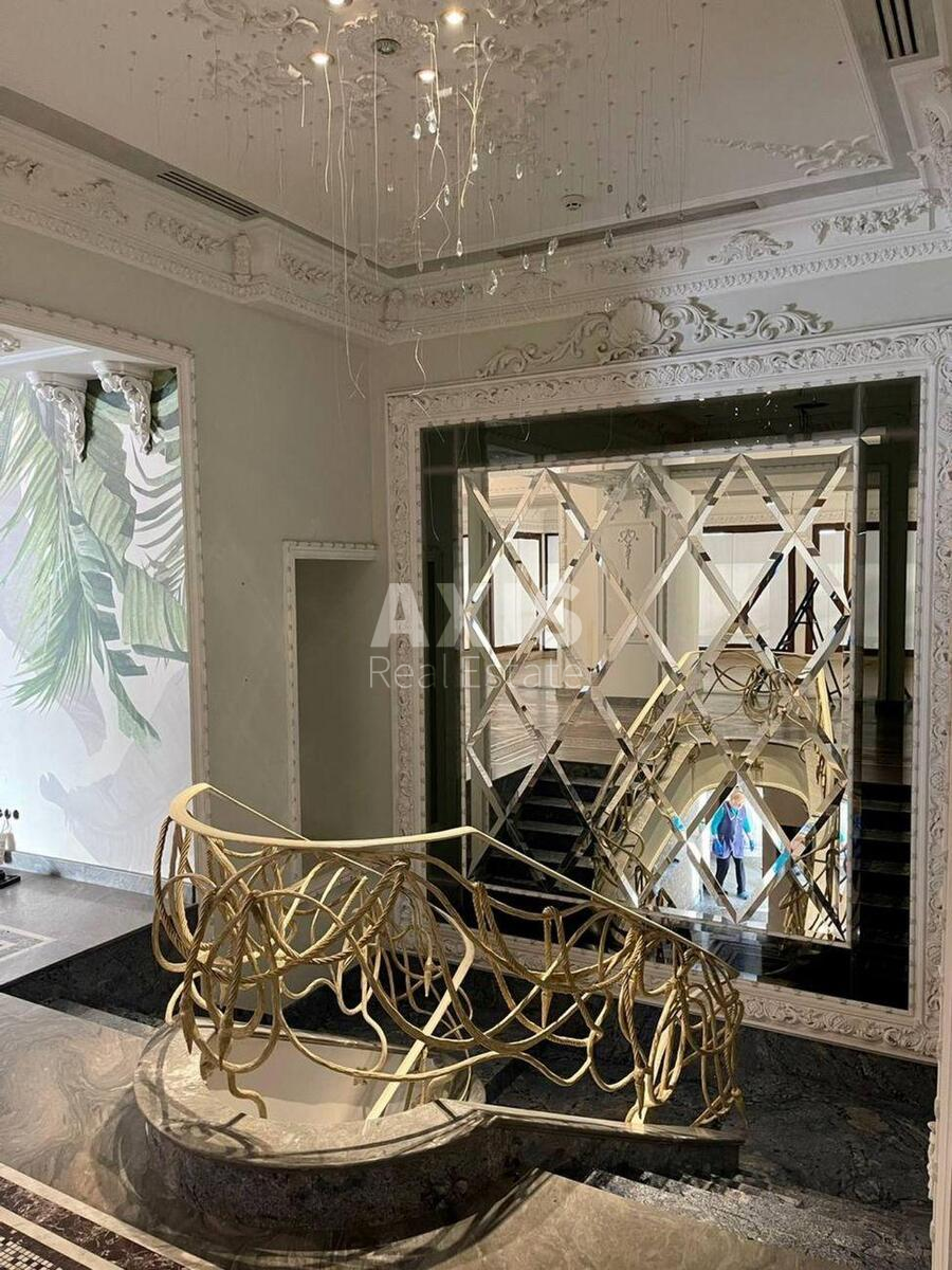 Объект торговли ул. Хмельницкого Богдана 31/27, 400м2492040