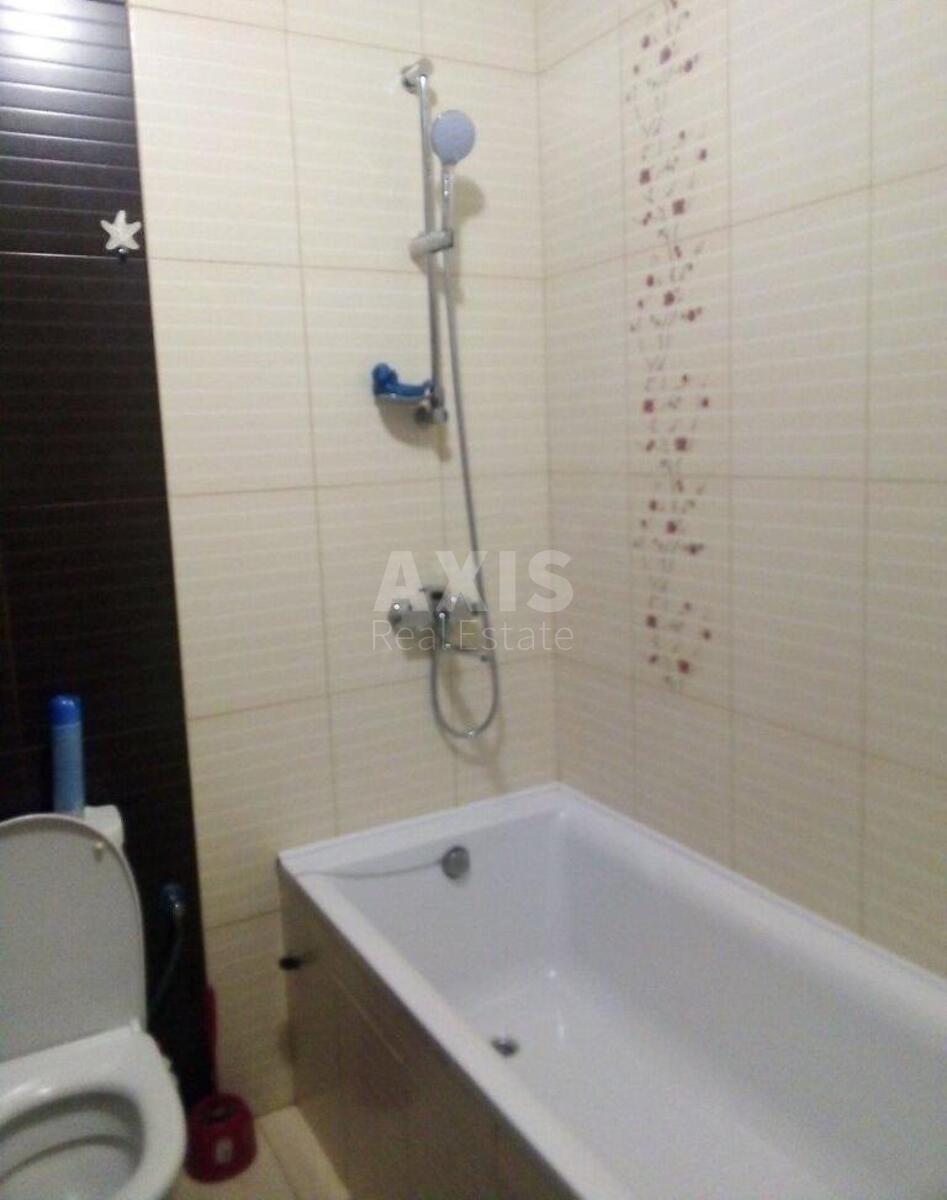 1k apartment prov. Byshivs'kyj 56