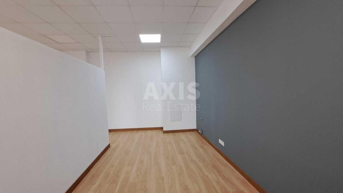 Office vul. Sverstjuka Jevgena 11, 68m2572634