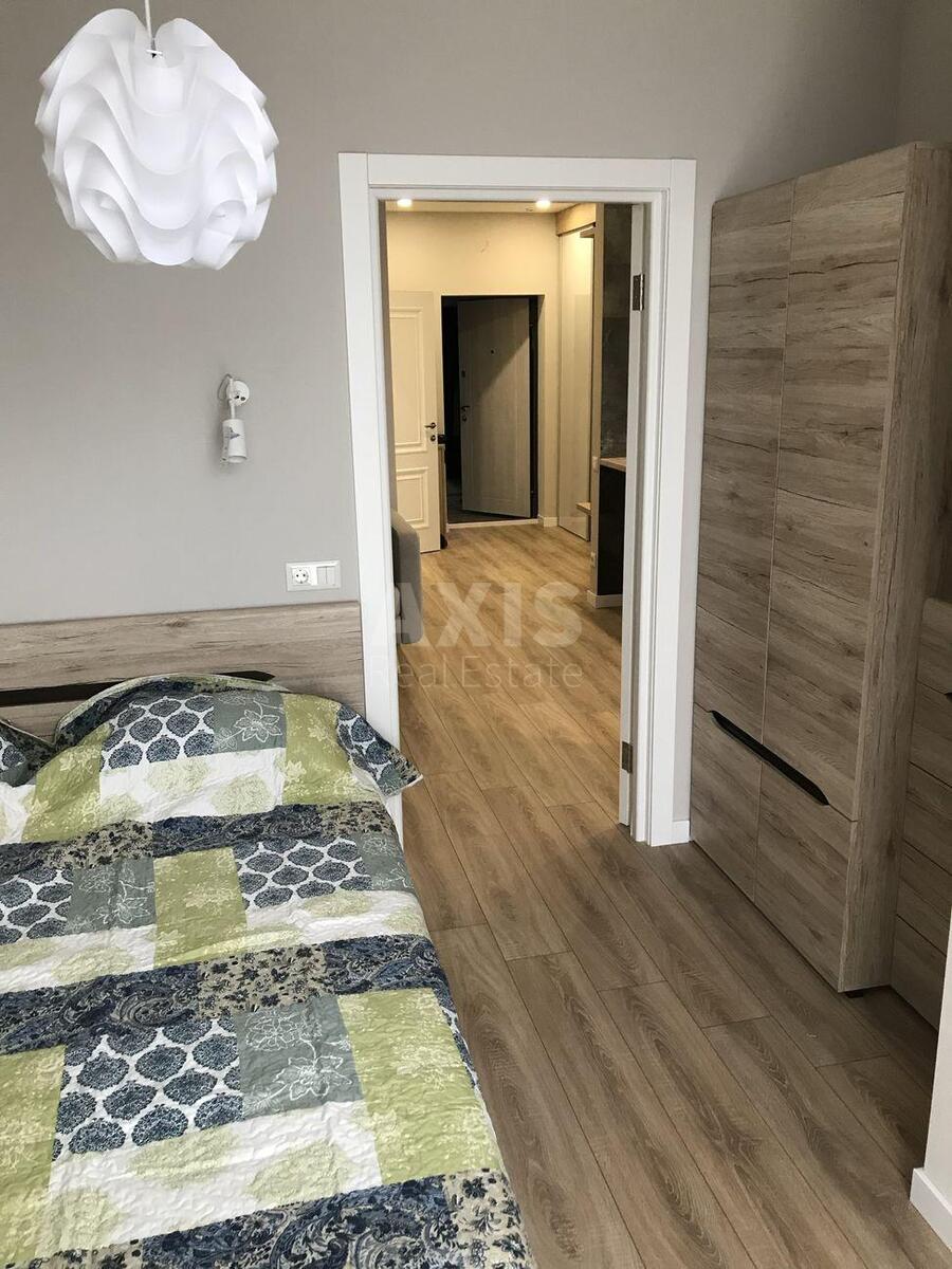 2к квартира ул. Драгоманова 2Б616664