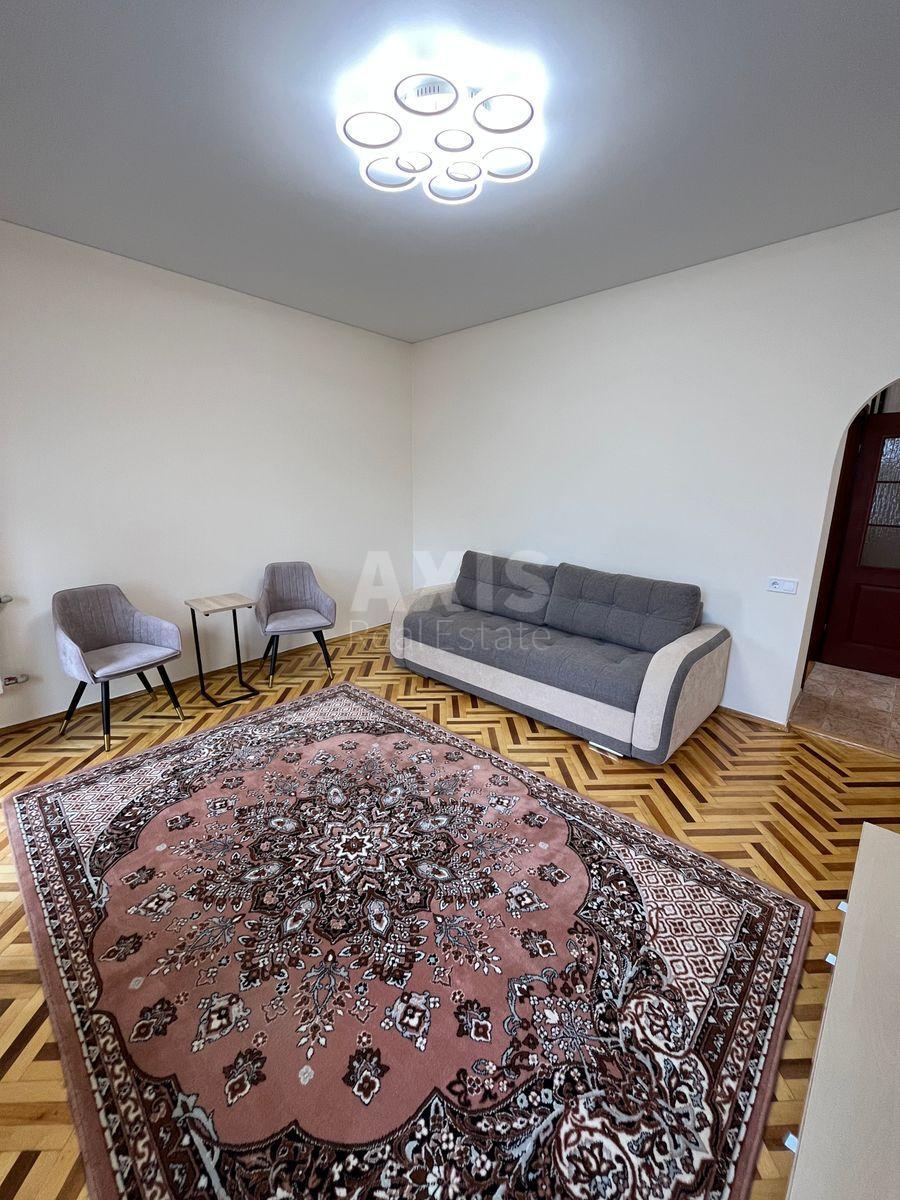 3k apartment vul. Kondratjuka Jurija 18А579062