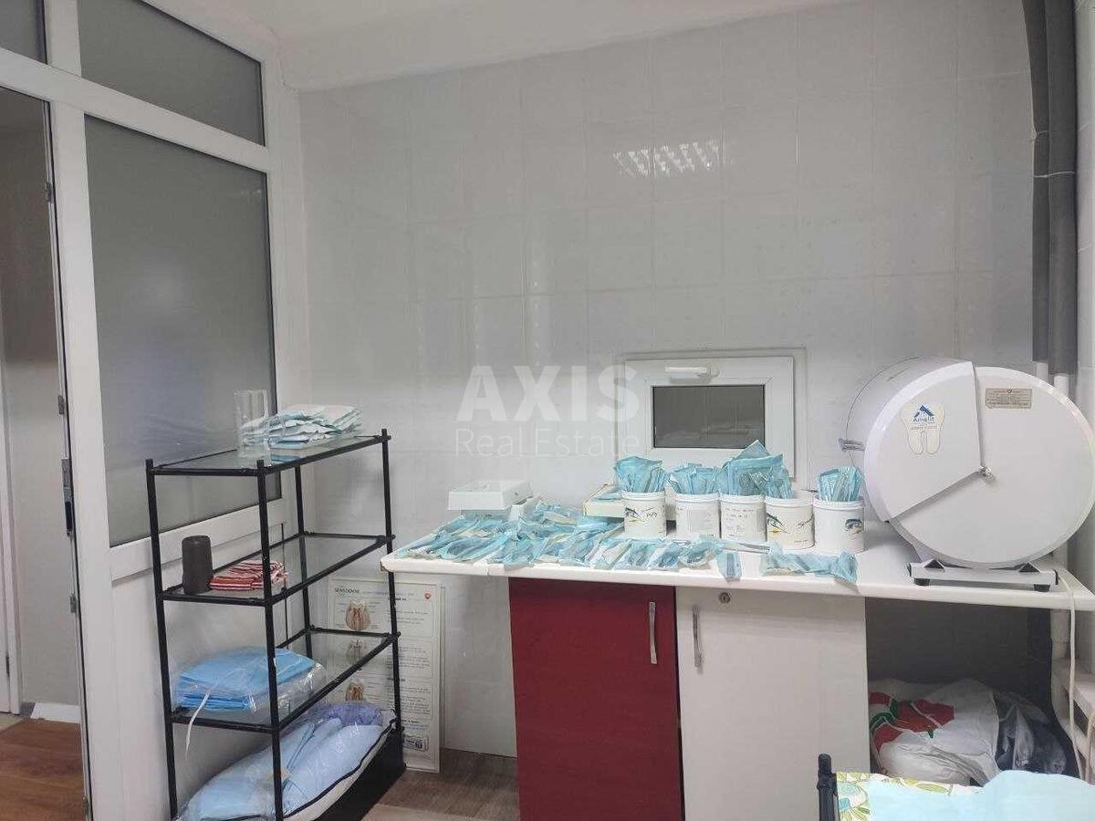 Office vul. Geroi'v Oborony 7, 90m2594498