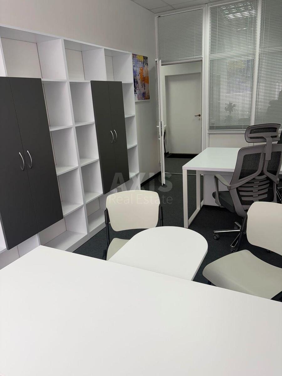 Office vul. Esplanadna 20, 58m2634315