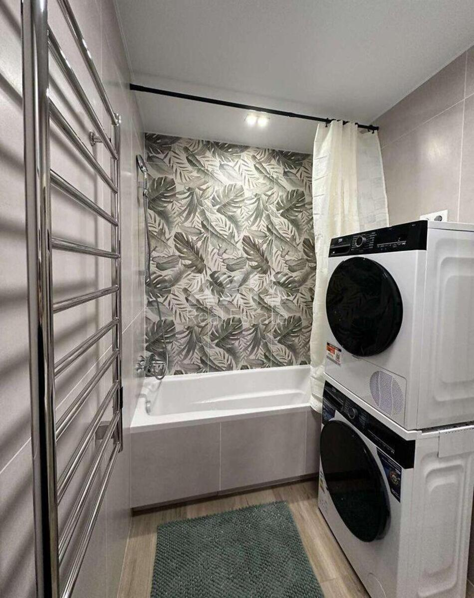 1k apartment vul. Voskresens'ka 2В633877