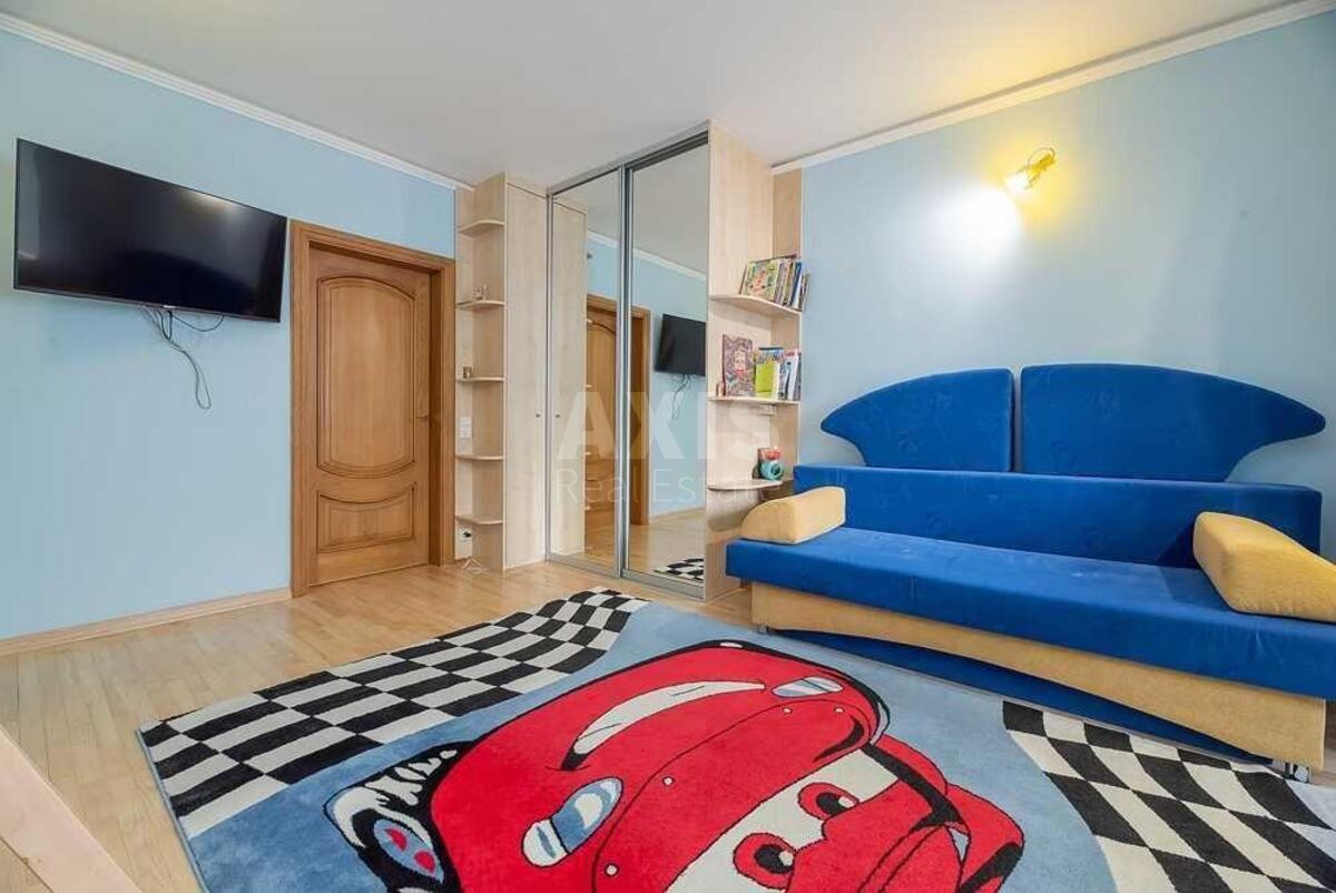 3k apartment vul. Knjazhyj Zaton 4627987