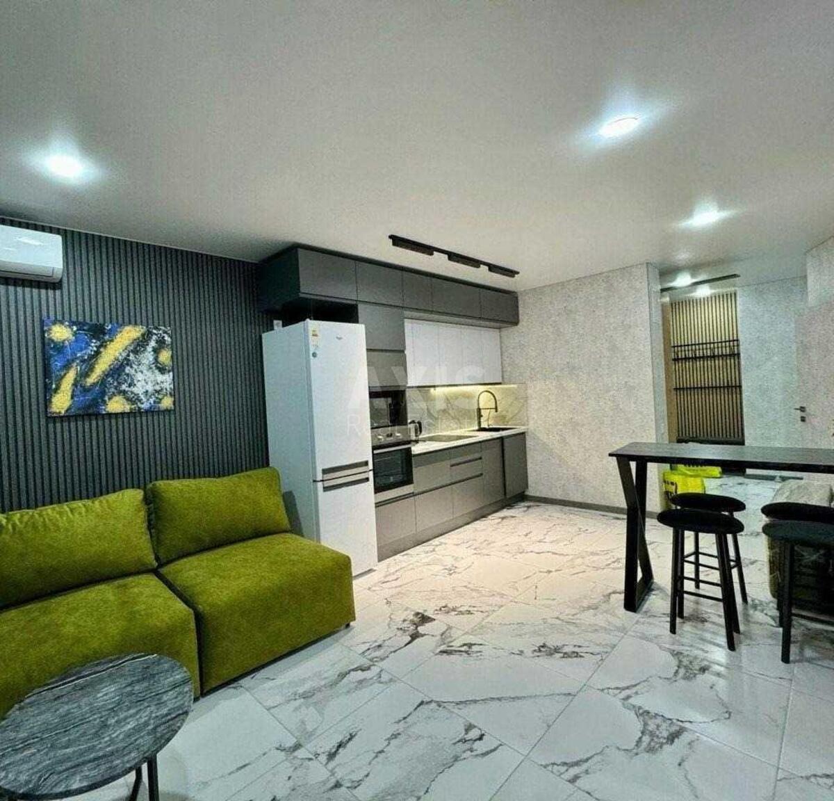 2к квартира ул. Причальная 12628951