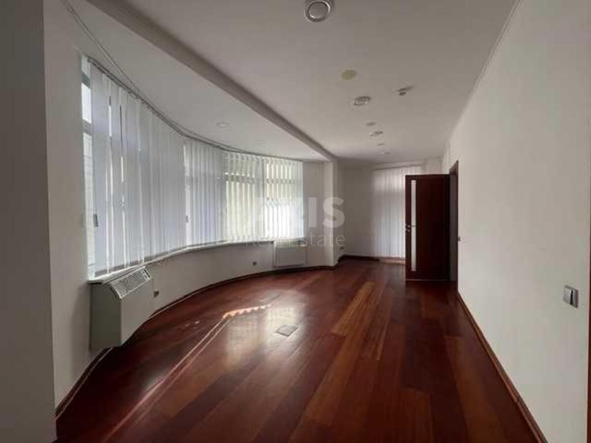 Office vul. Gonchara Olesja 57Б, 320m25
