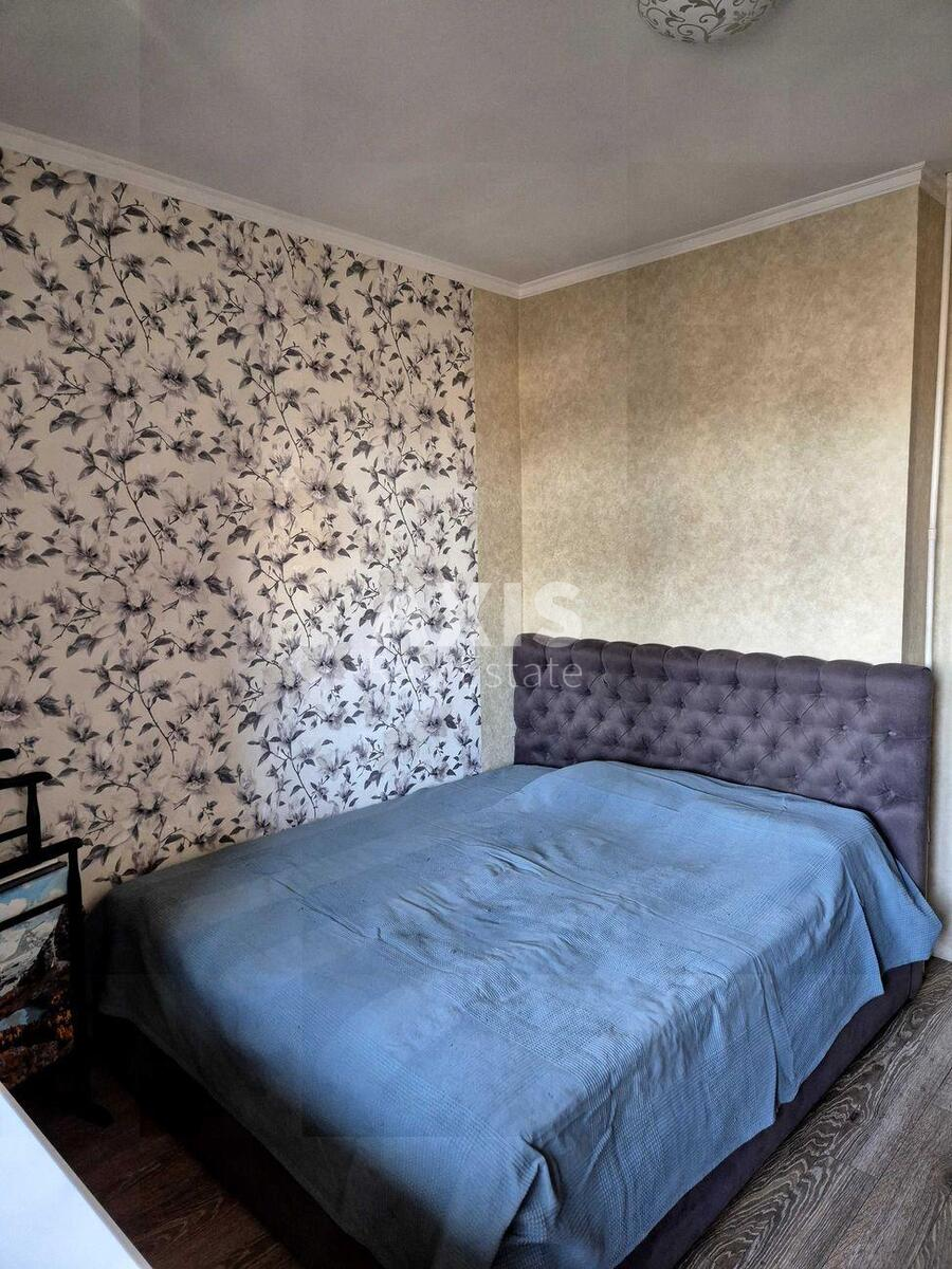 3k apartment vul. Myloslavs'ka 23606813