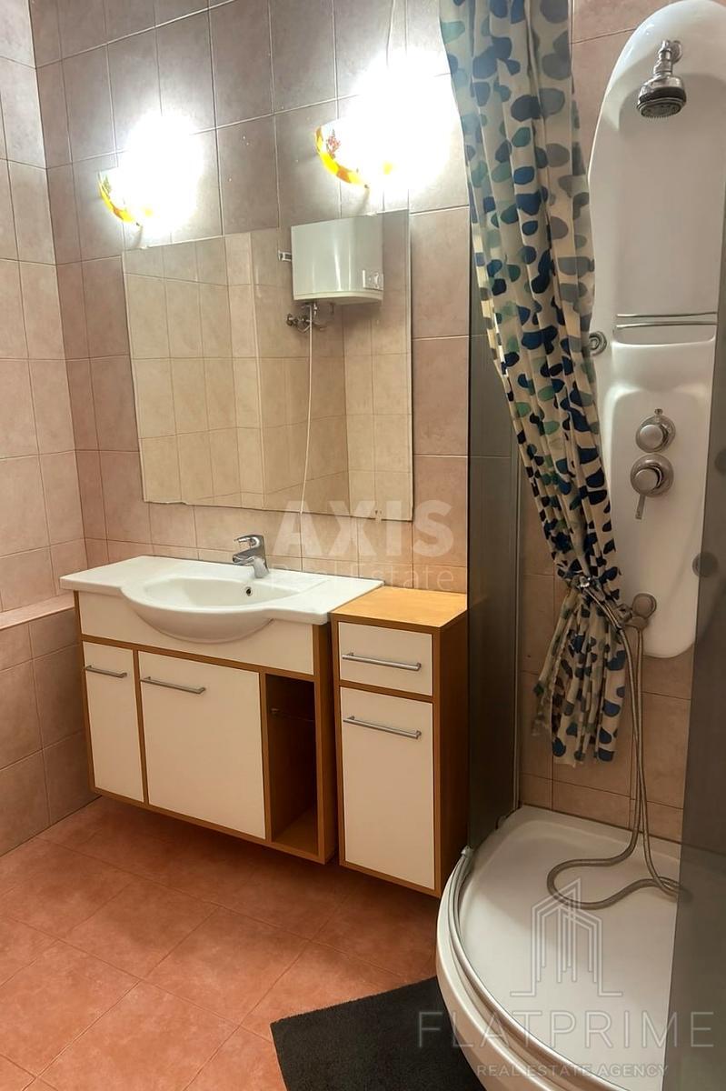 3k apartment prov. Gordienka Kostjantyna 8631733
