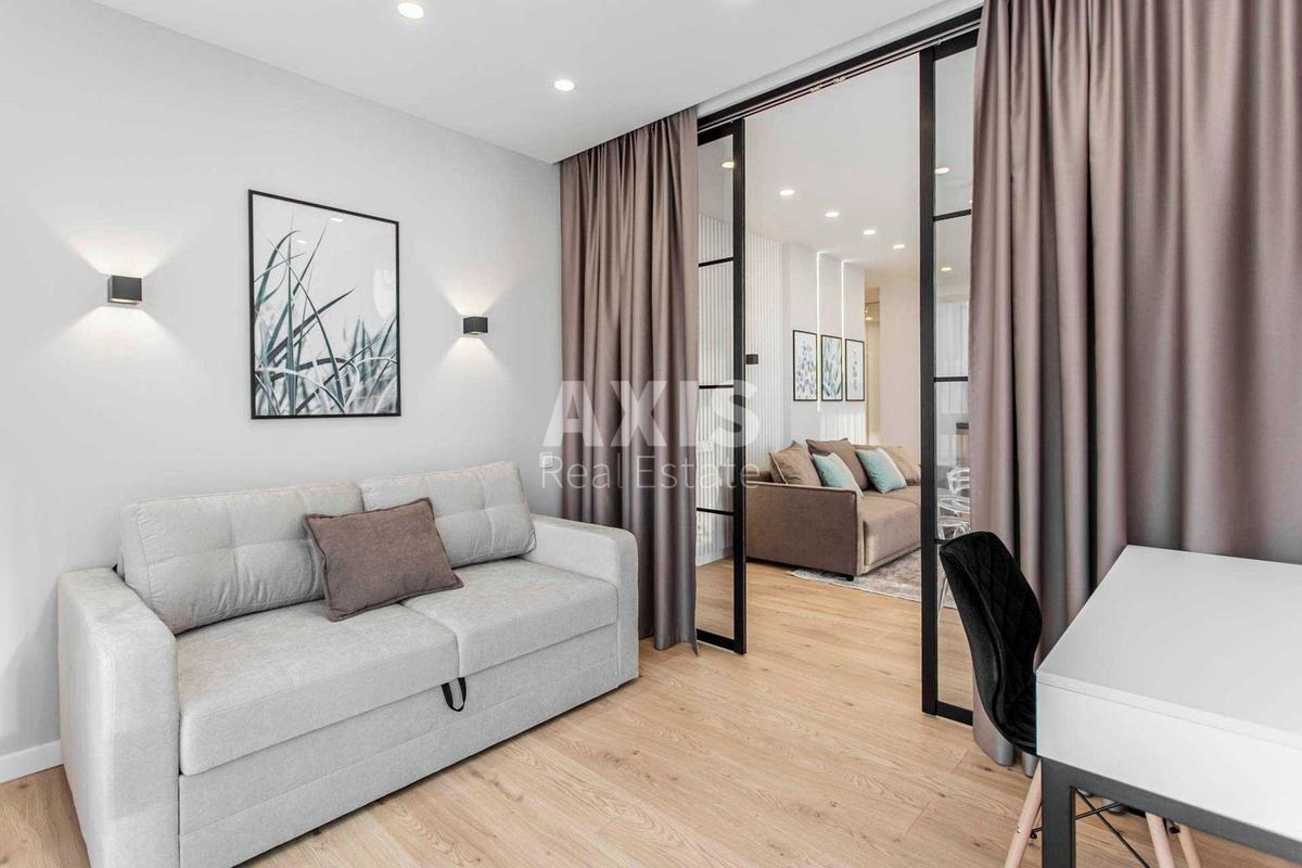 3k apartment vul. Velyka Vasyl'kivs'ka 1394