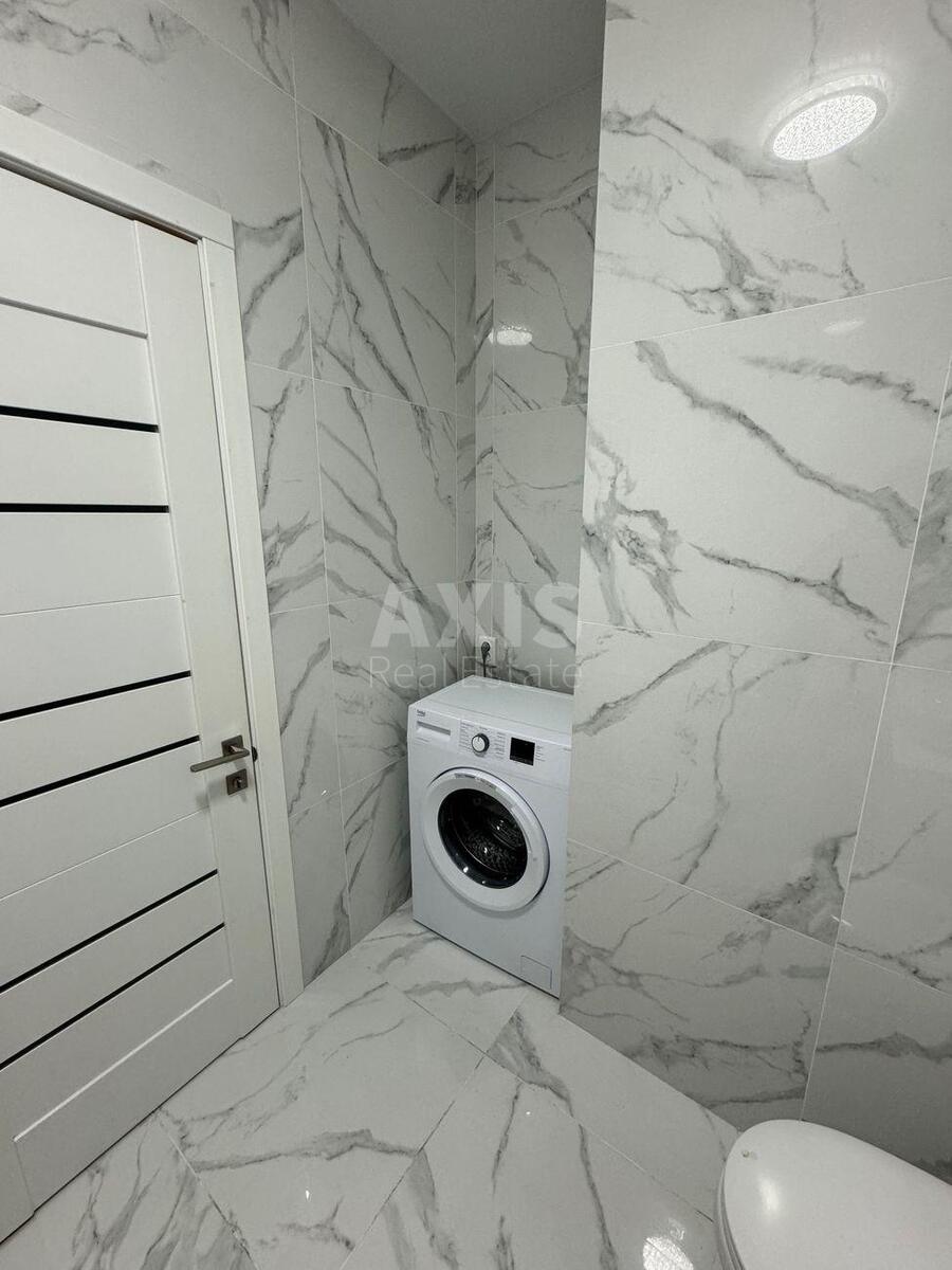 1k apartment vul. Malozemel'na 755
