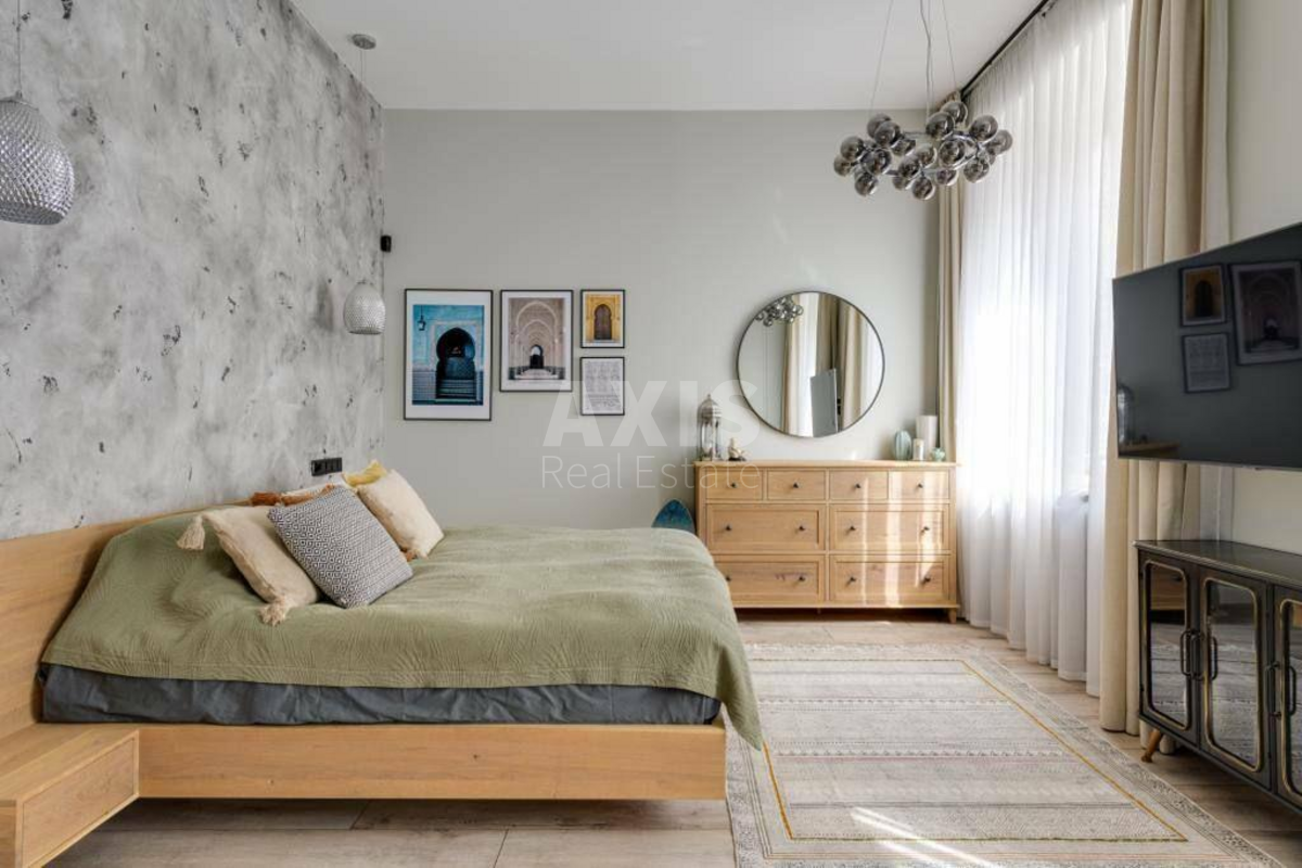 2k apartment vul. Ljuterans'ka 7/101