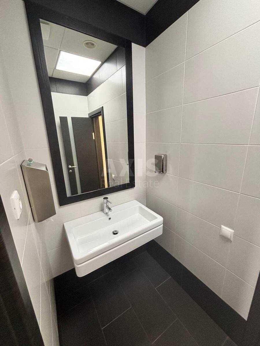 Office prov. Ryl's'kyj 6, 240m2590598