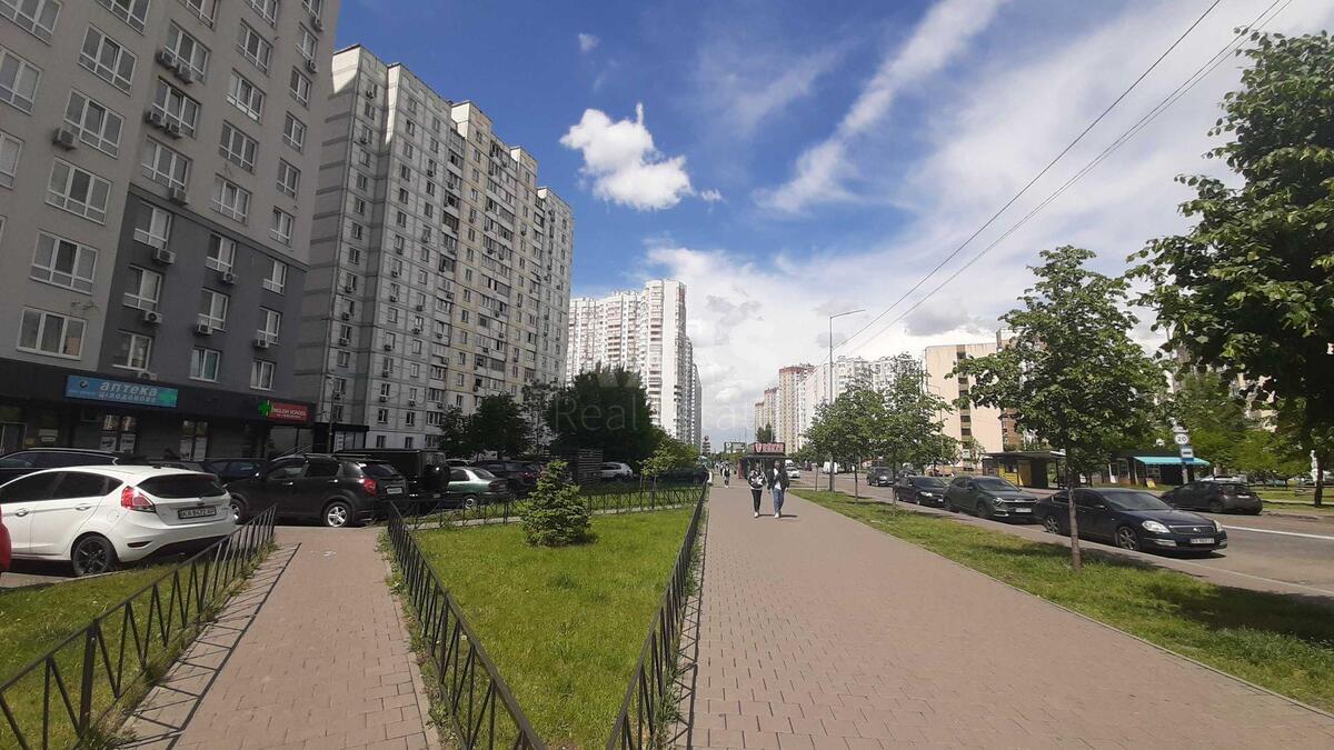 1к квартира ул. Драгоманова 108
