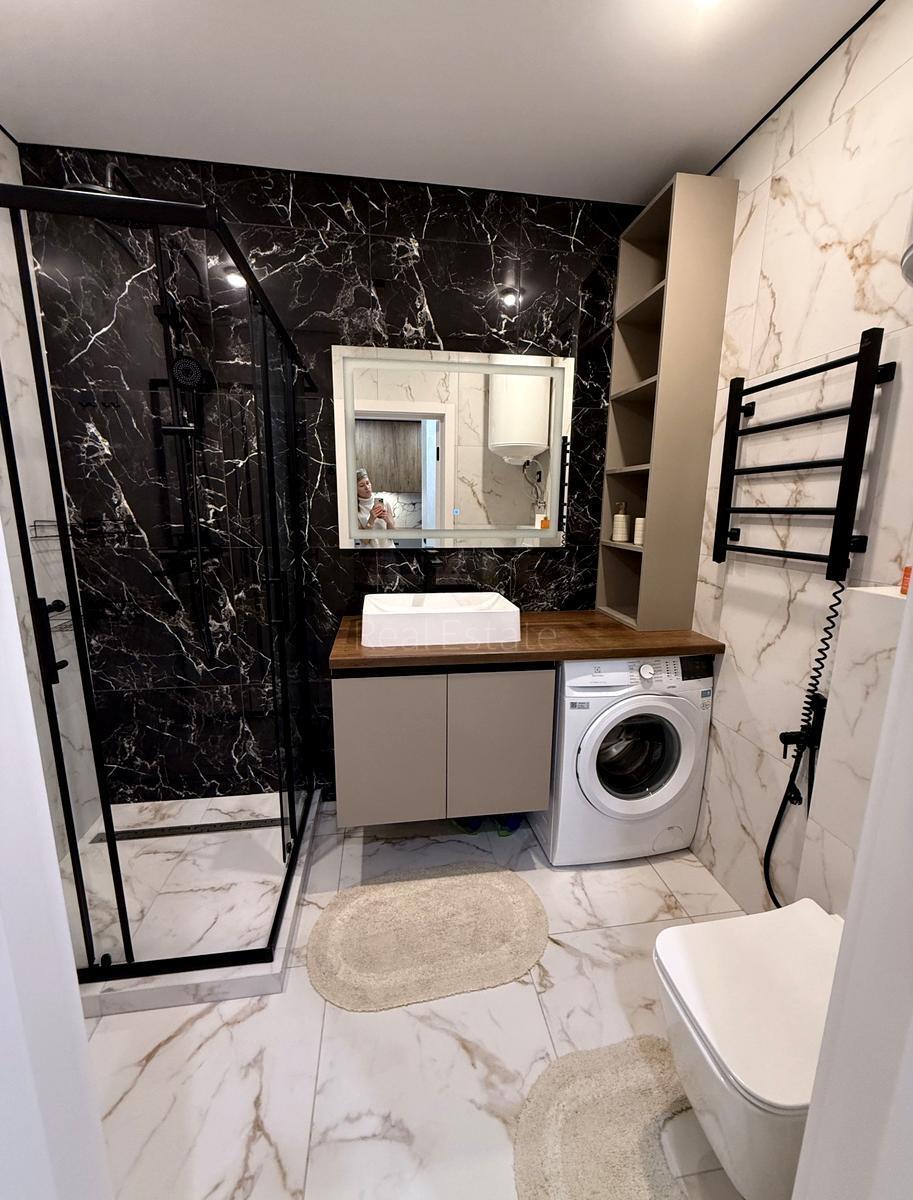 1k apartment vul. Rodyny Kristeriv 16616003