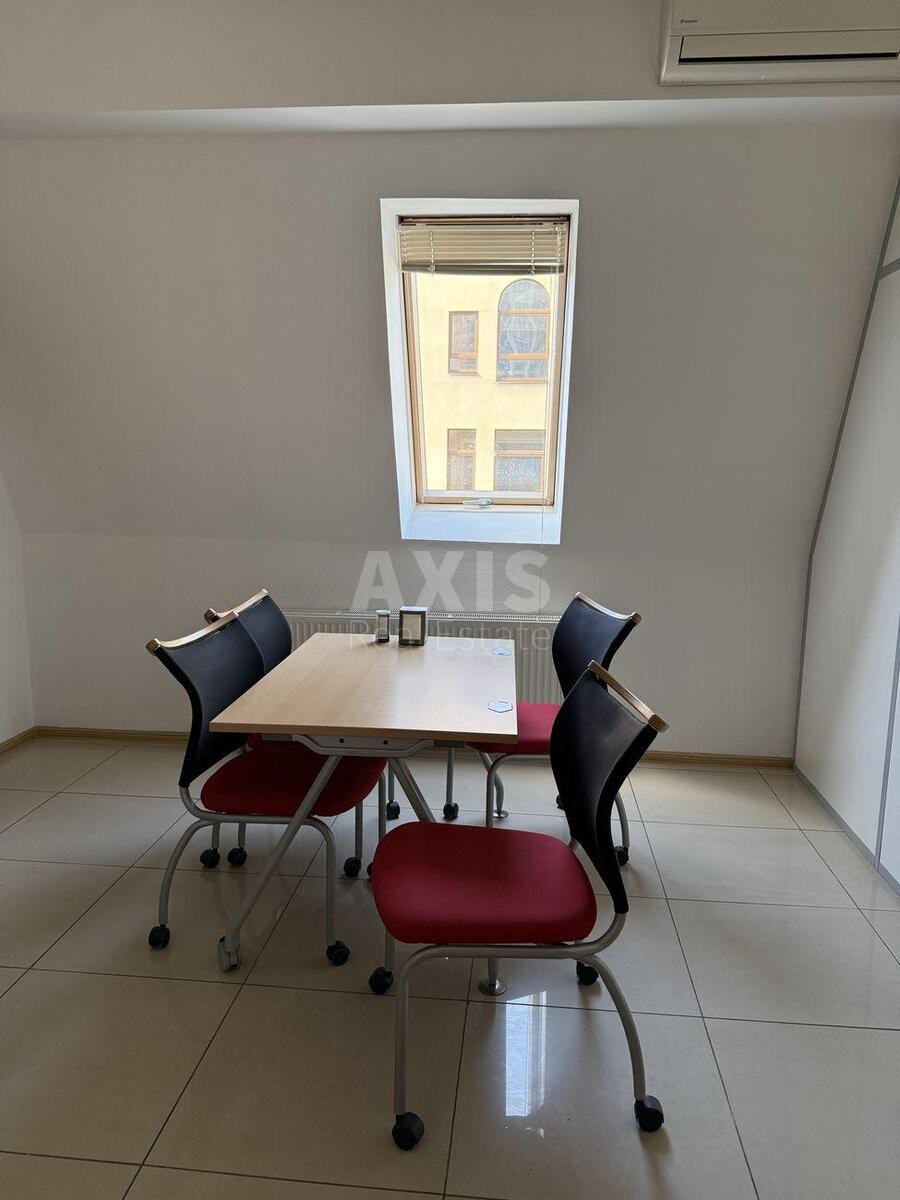 Office vul. Sikors'kogo Igorja Aviakonstruktora 8, 220m2572625