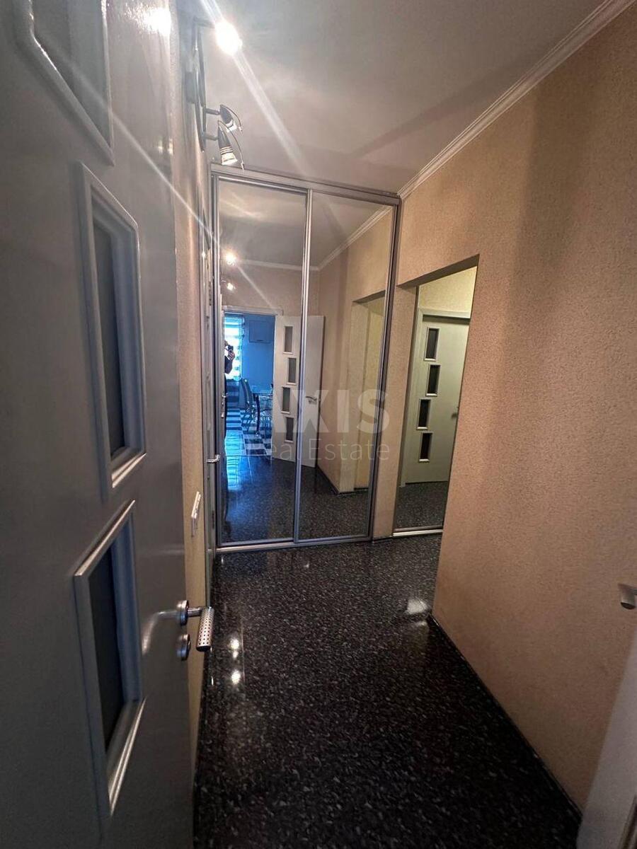 2k apartment vul. Urlivs'ka 96173010