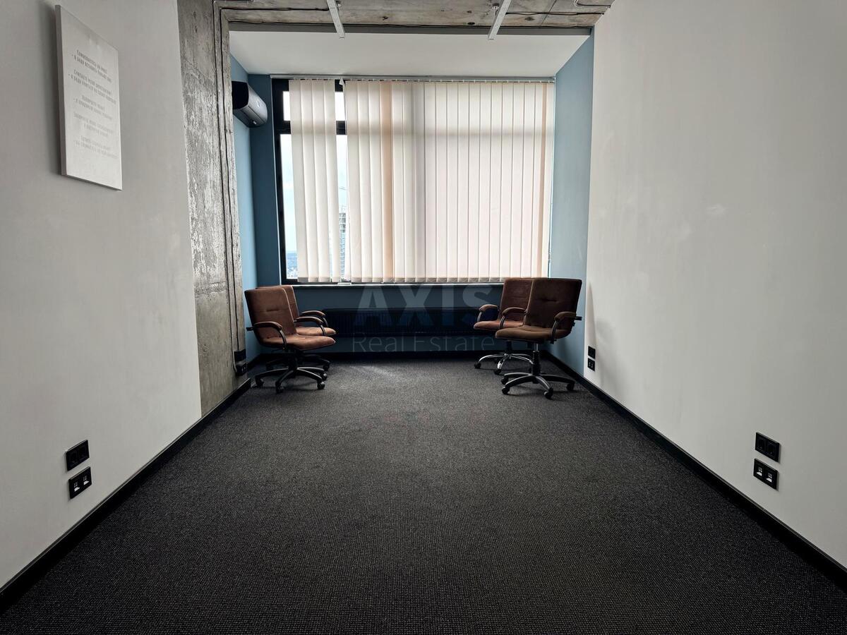 Офис ул. Евгения Коновальца 44, 164м26181412