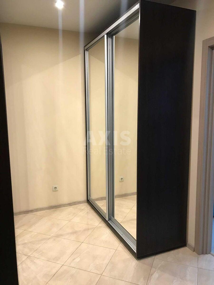 1k apartment vul. Voskresens'ka 149