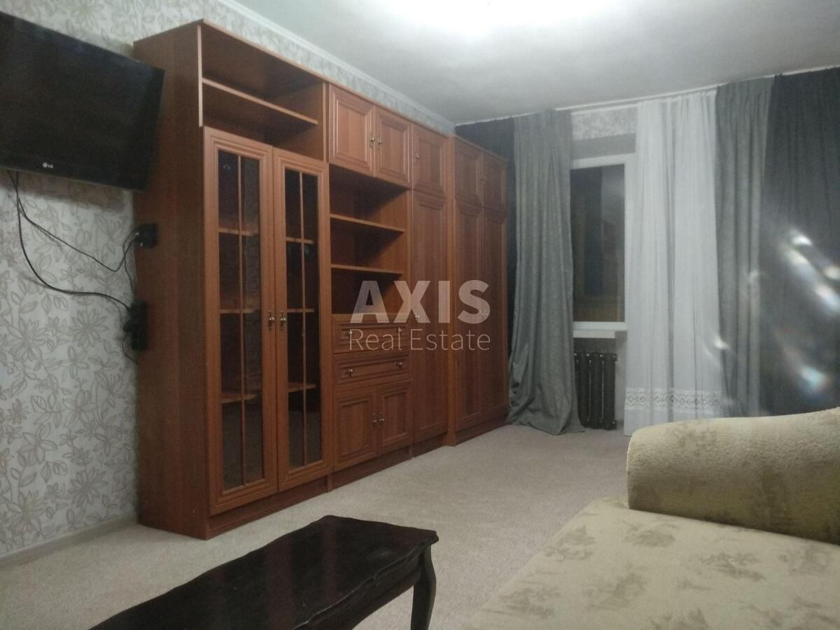 1k apartment pl. Peremogy 89А