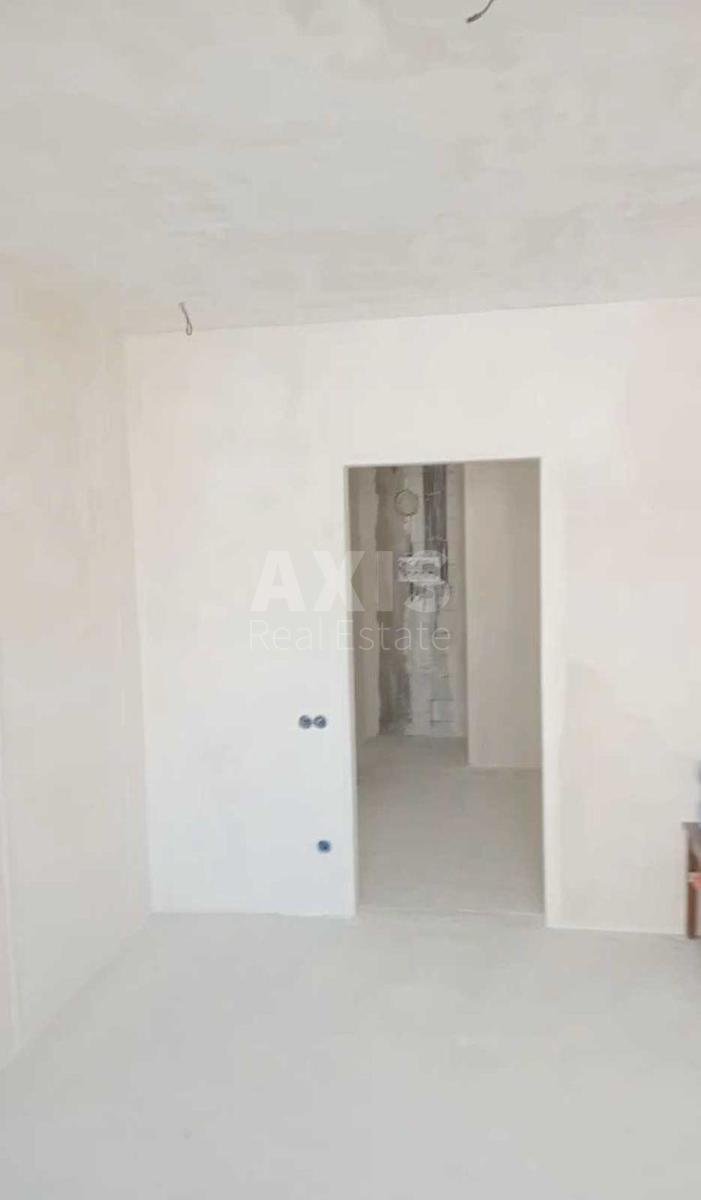 3к квартира ул. Ревуцкого 402