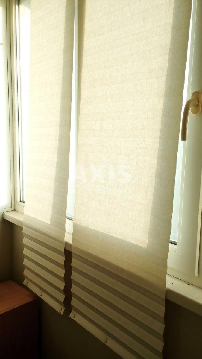 1k apartment vul. Lypkivs'kogo Vasylja Mytropolyta 283