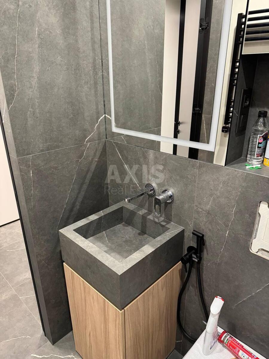 3k apartment vul. Kudri Ivana 1Б12