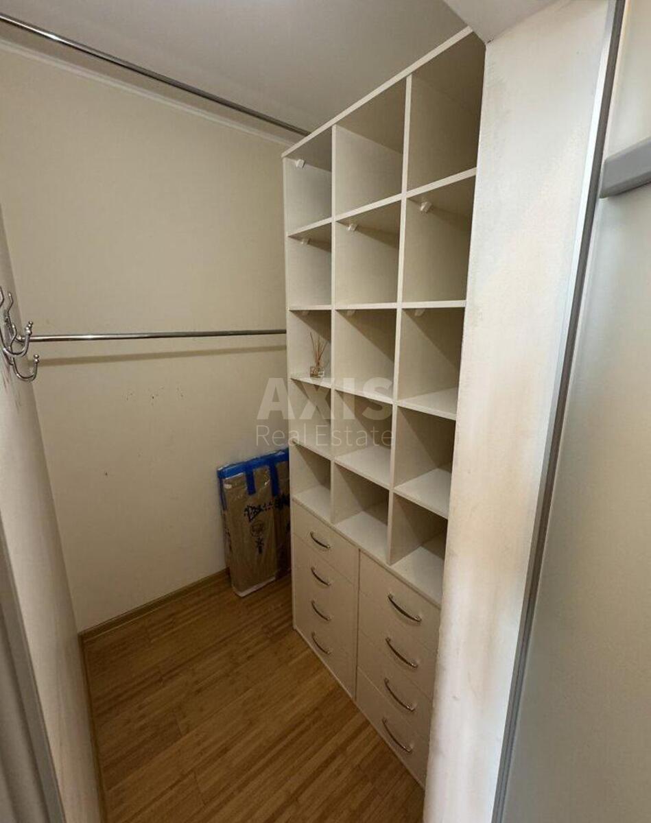 2k apartment vul. Golosii'vs'ka 13Б7