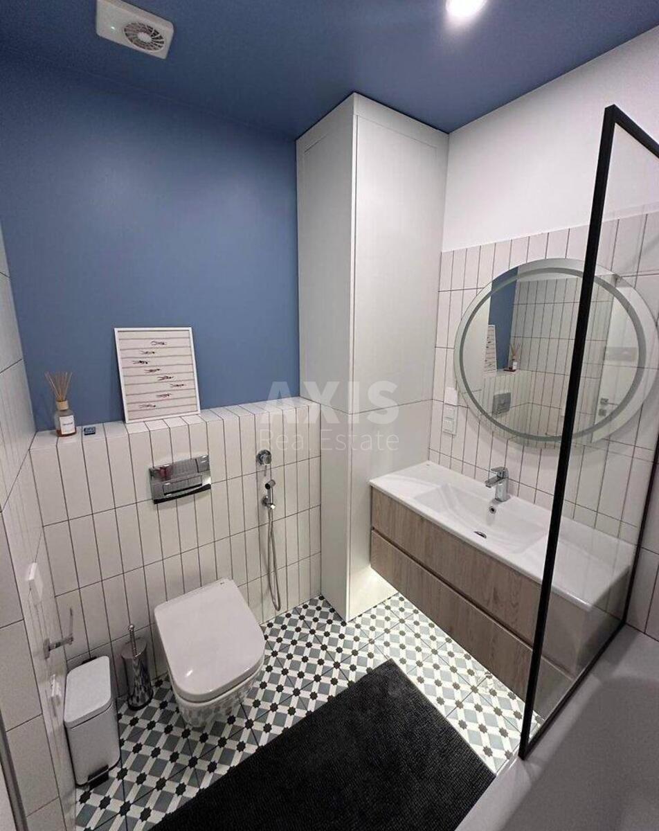 1k apartment vul. Saljutna 2, корп. 1628413