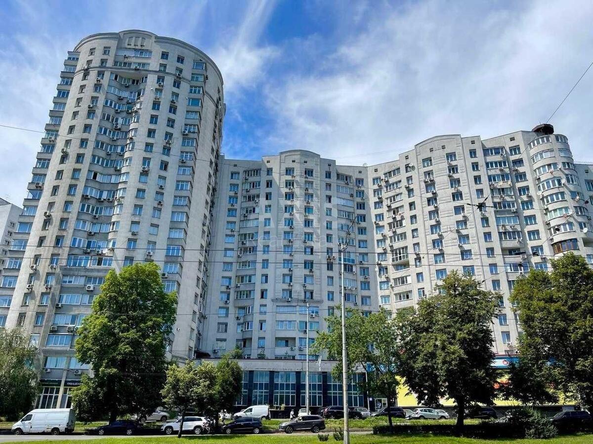 3к квартира пр-т Голосеевский 68
