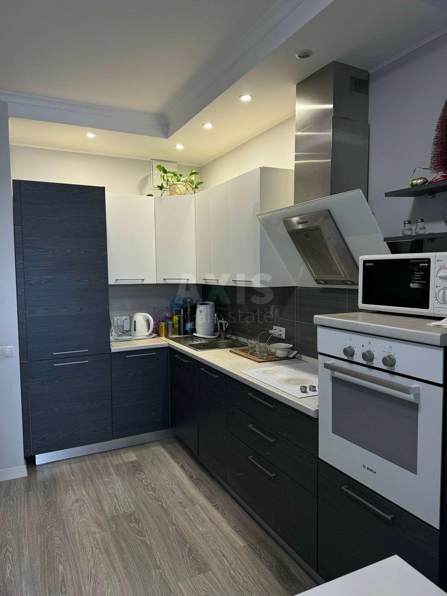 1k apartment vul. Ushakova Mykoly 1Д5