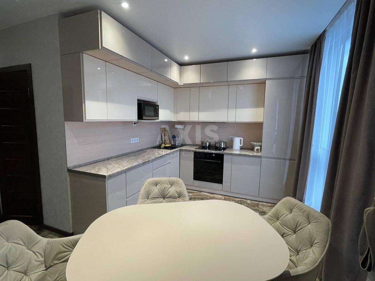 2k apartment vul. Kamianska 127А0