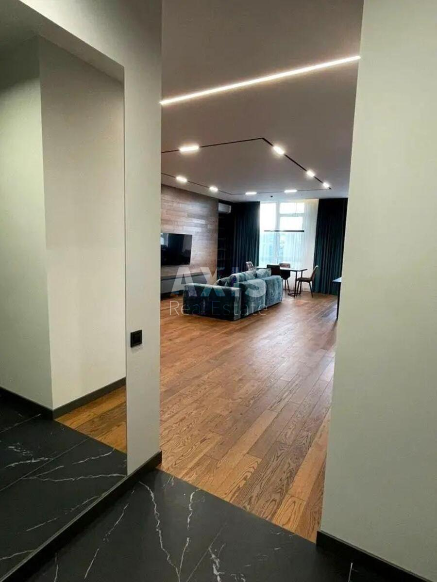 3k apartment vul. Zhyljans'ka 686305417