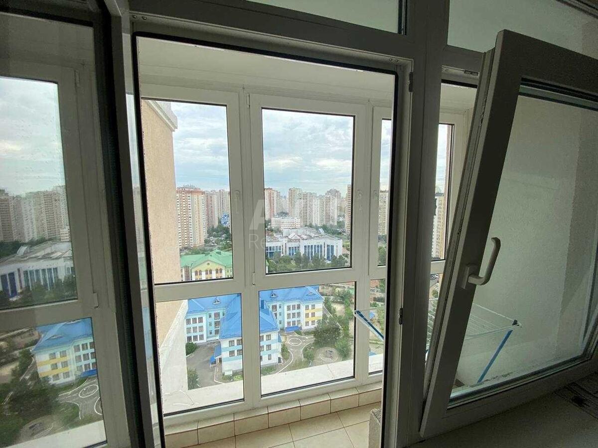 1k apartment vul. Urlivs'ka 23Г8