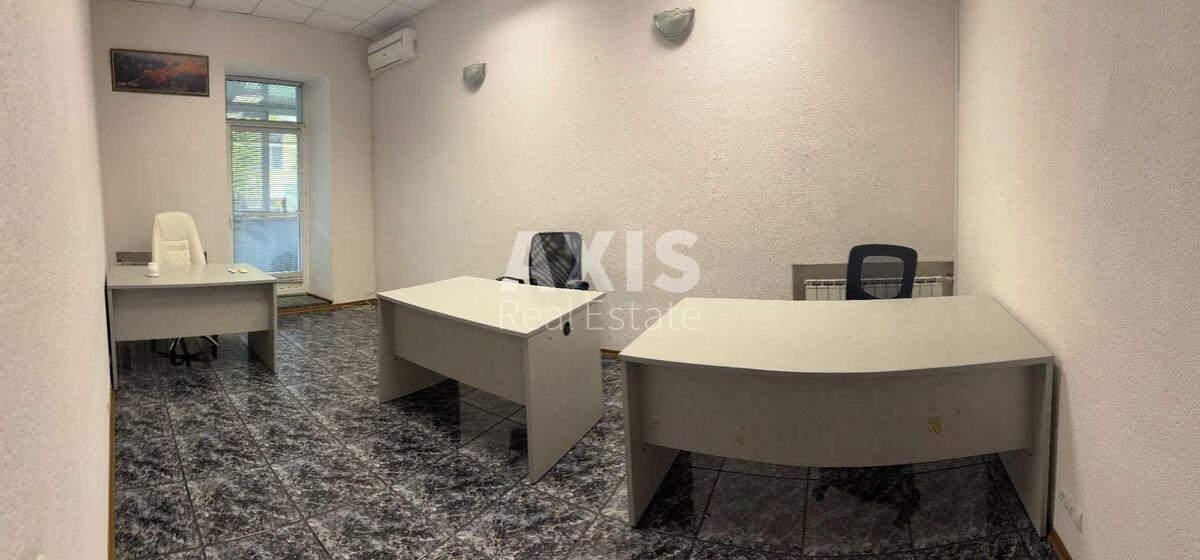Office vul. Rustaveli Shota 8, 114m2467961