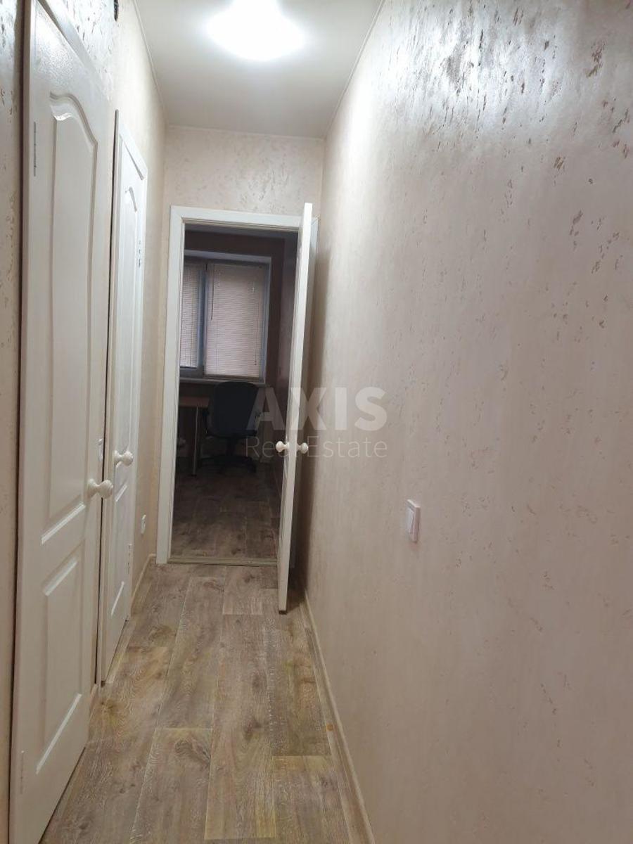 2k apartment vul. Nyzhn'ojurkivs'ka 44