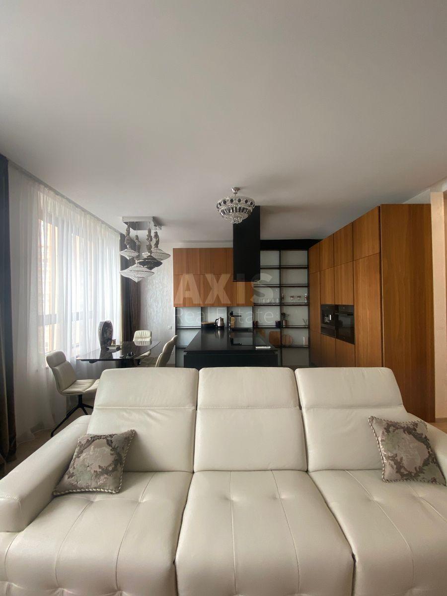 3k apartment vul. Dilova 1/28