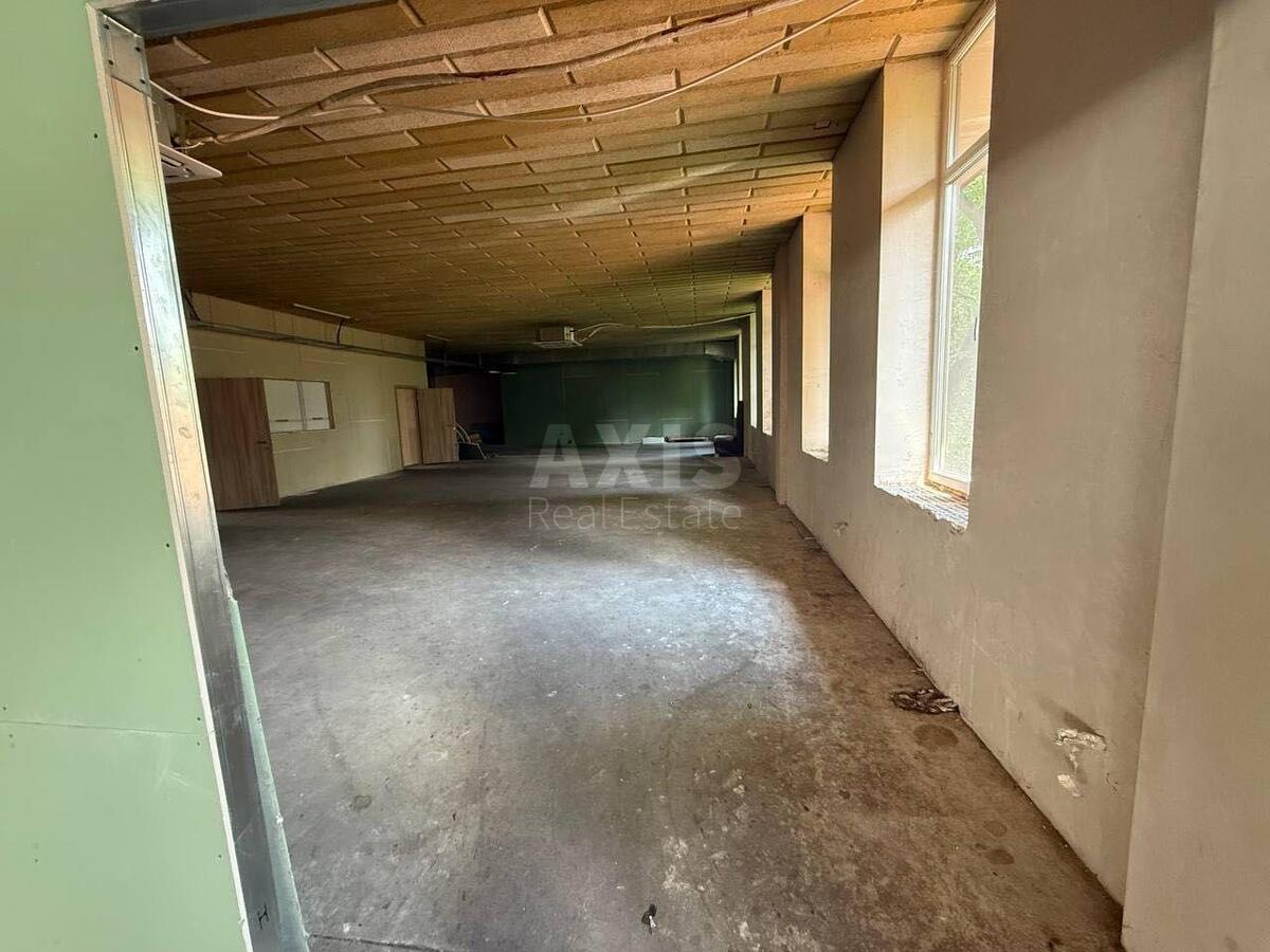 Trade object vul. Danyla Shherbakivs'kogo 14, 850m24