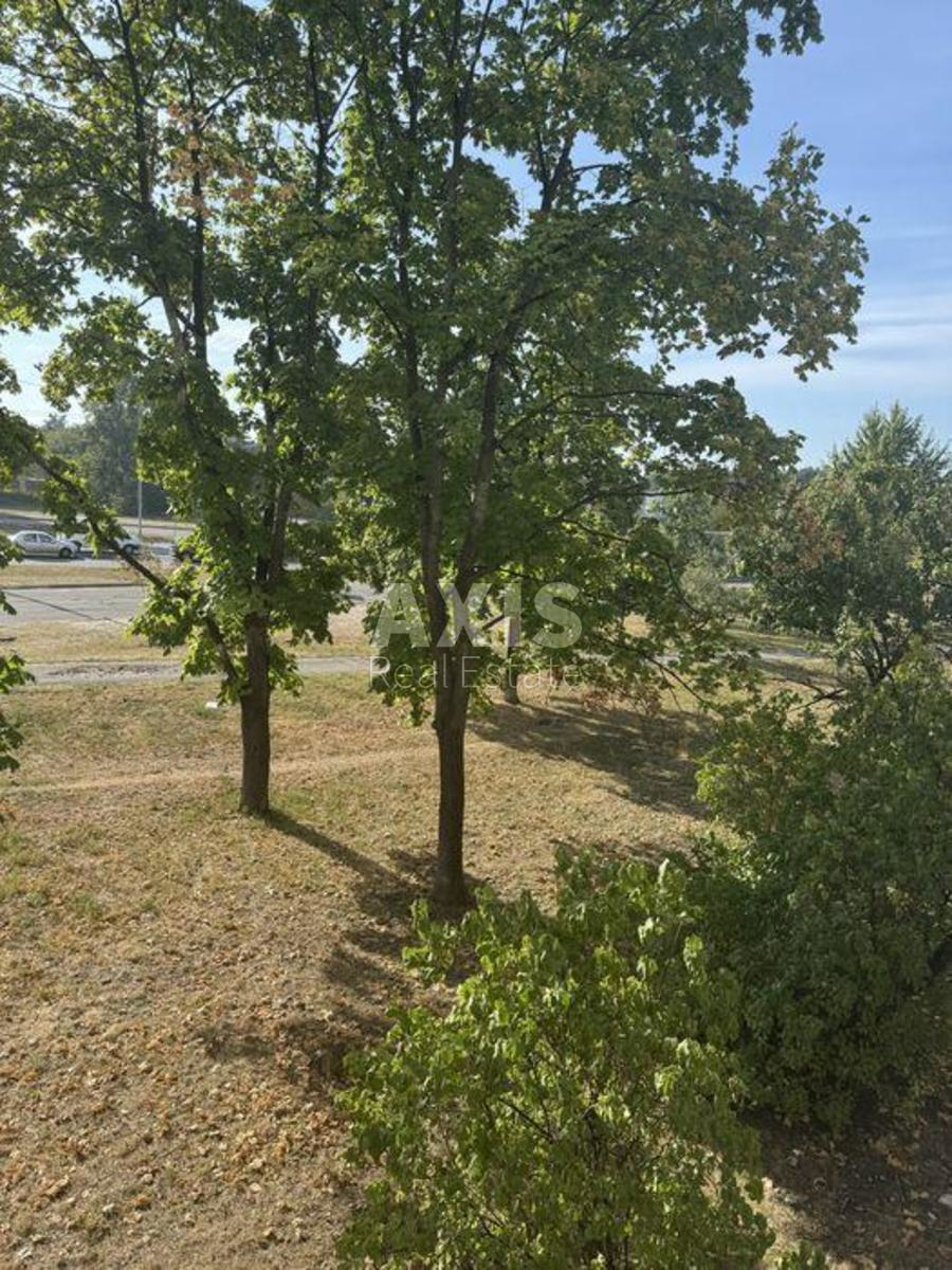 2k apartment vul. Bratyslavs'ka 42417198