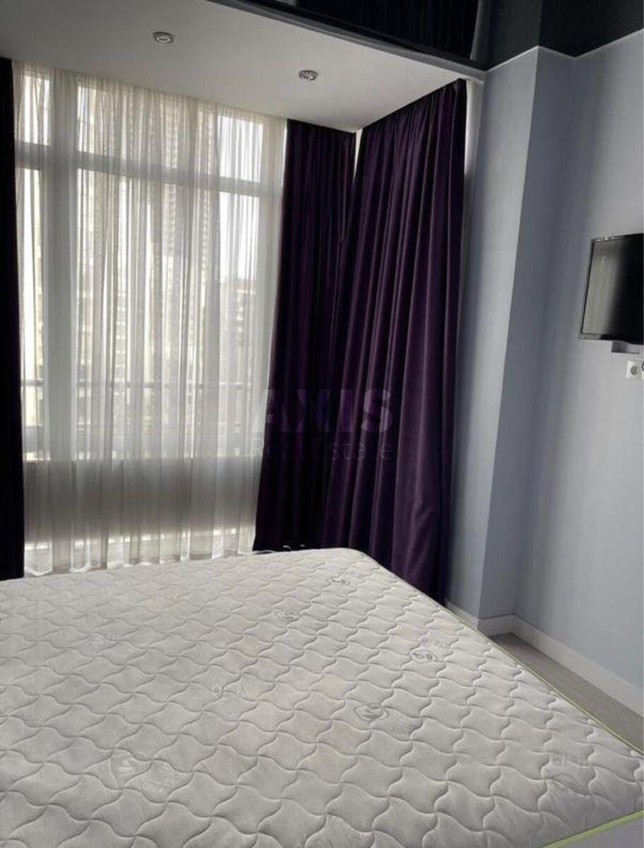 2k apartment vul. Barbjusa Anri 52/1577575