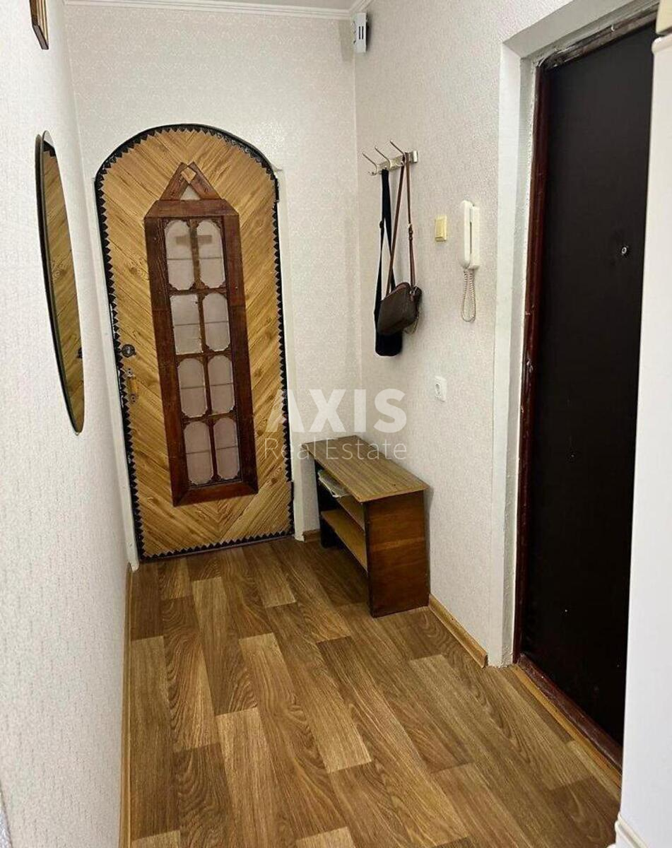 2k apartment vul. Symyrenka 59