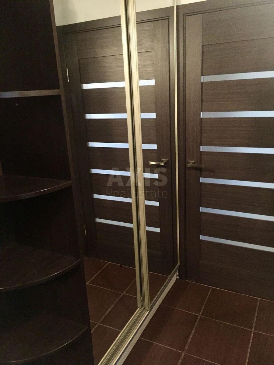 2k apartment vul. Volodymyra Sal's'kogo 86
