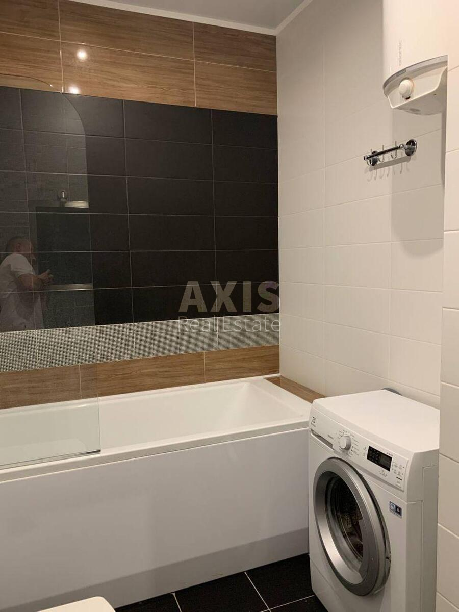 2k apartment vul. Esplanadna 25