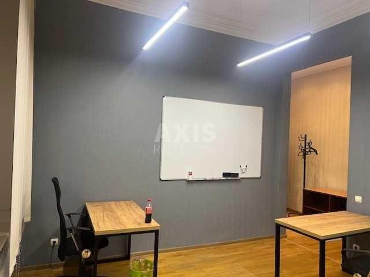 Офис ул. Лютеранская 7/10, 65м22