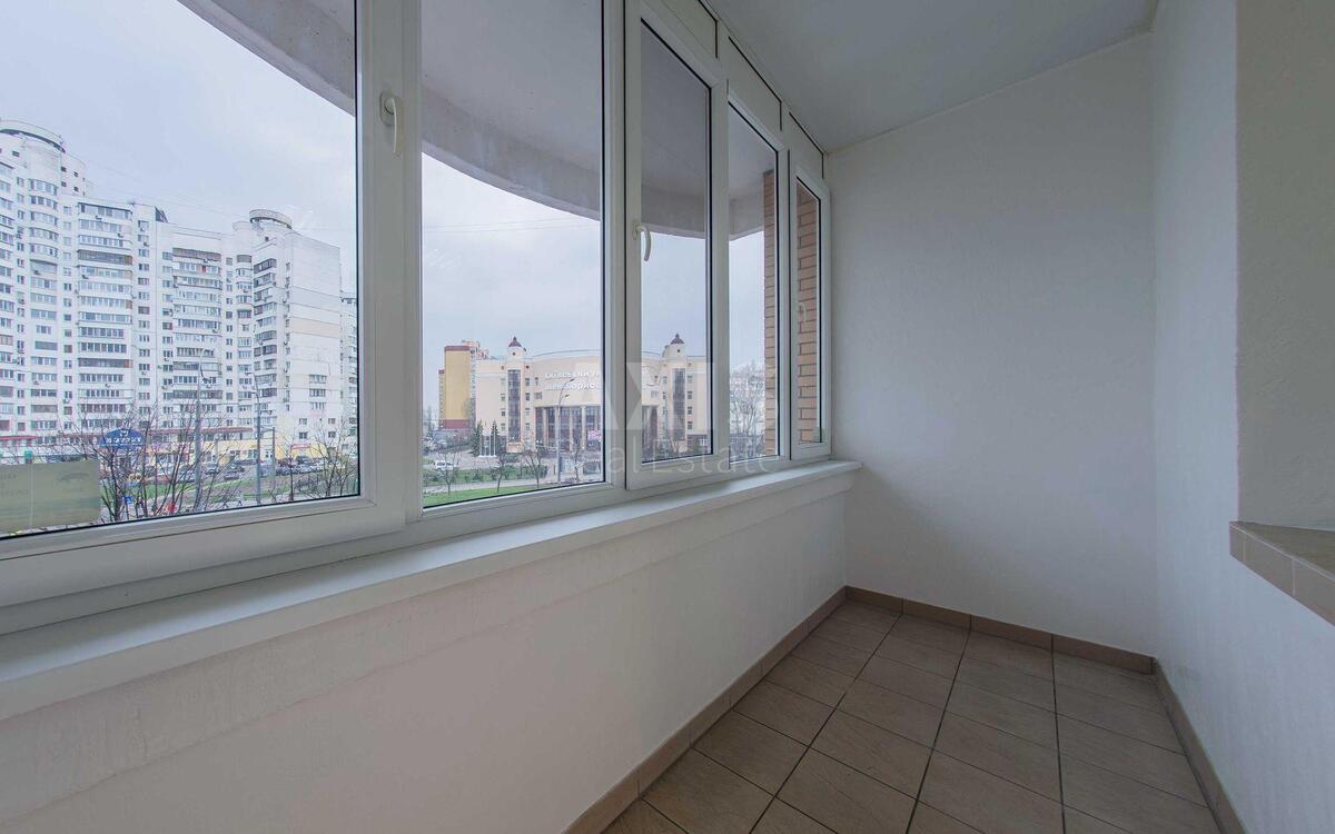 Office vul. Tymoshenka Marshala 21, 145m2592454