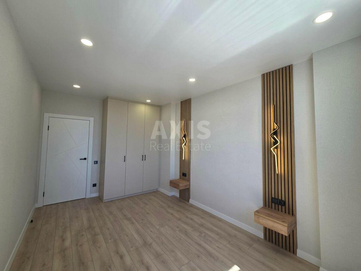 2k apartment vul. Rodyny Kristeriv 205