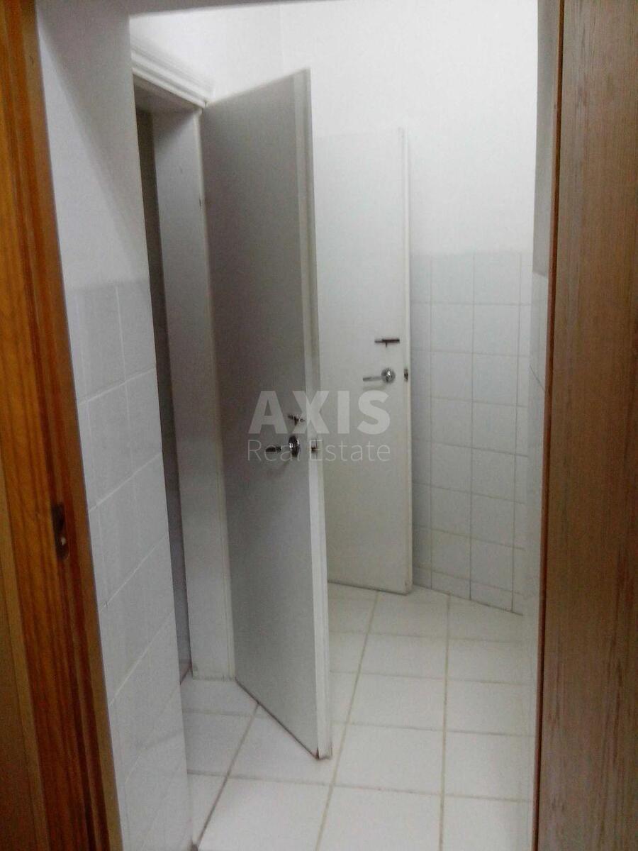 Office pr-t Bazhana Mykoly 30, 202m210